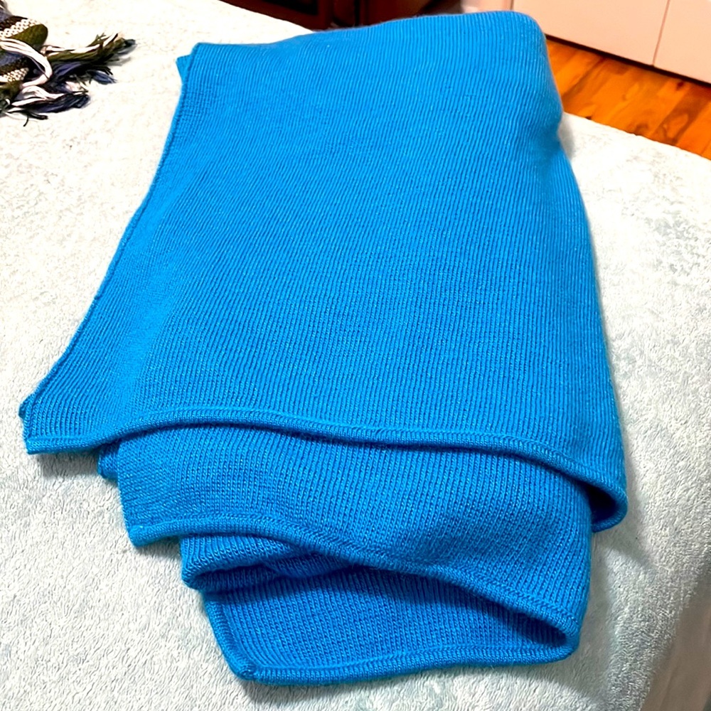 Peruvian Aplaca wool knit wrap